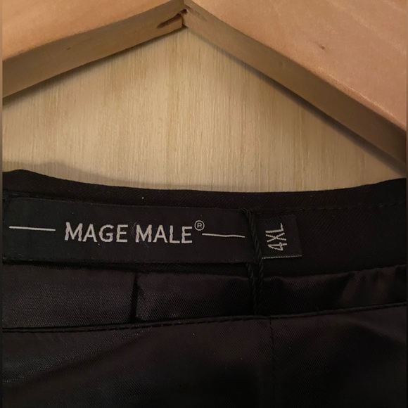 MEN’S 3 PIECE SUIT - Picture 2 of 3